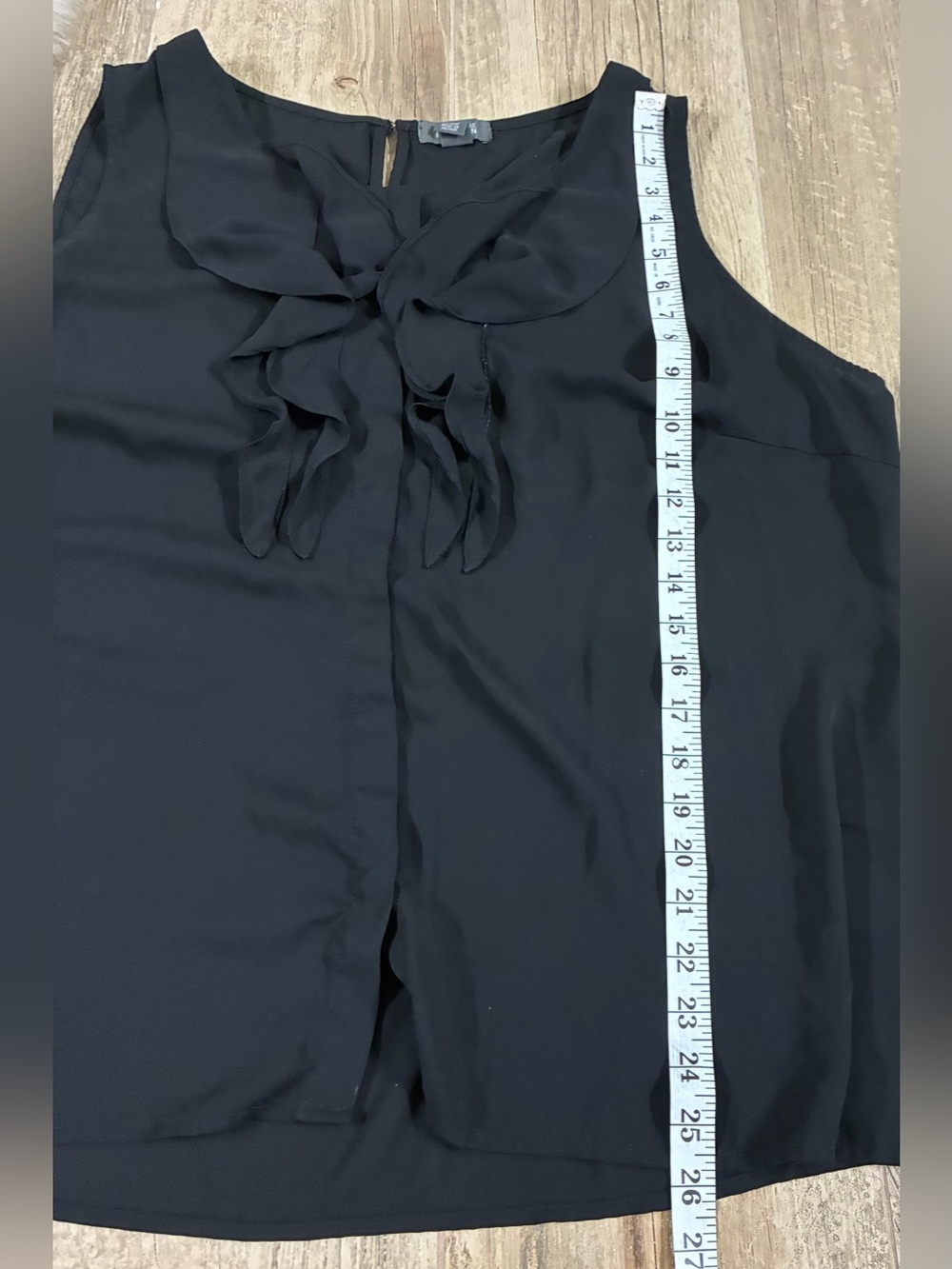 Kenneth Cole Reaction Black Ruffle Front Sleeveless Blouse XXL 2X Womens - Picture 6 of 7